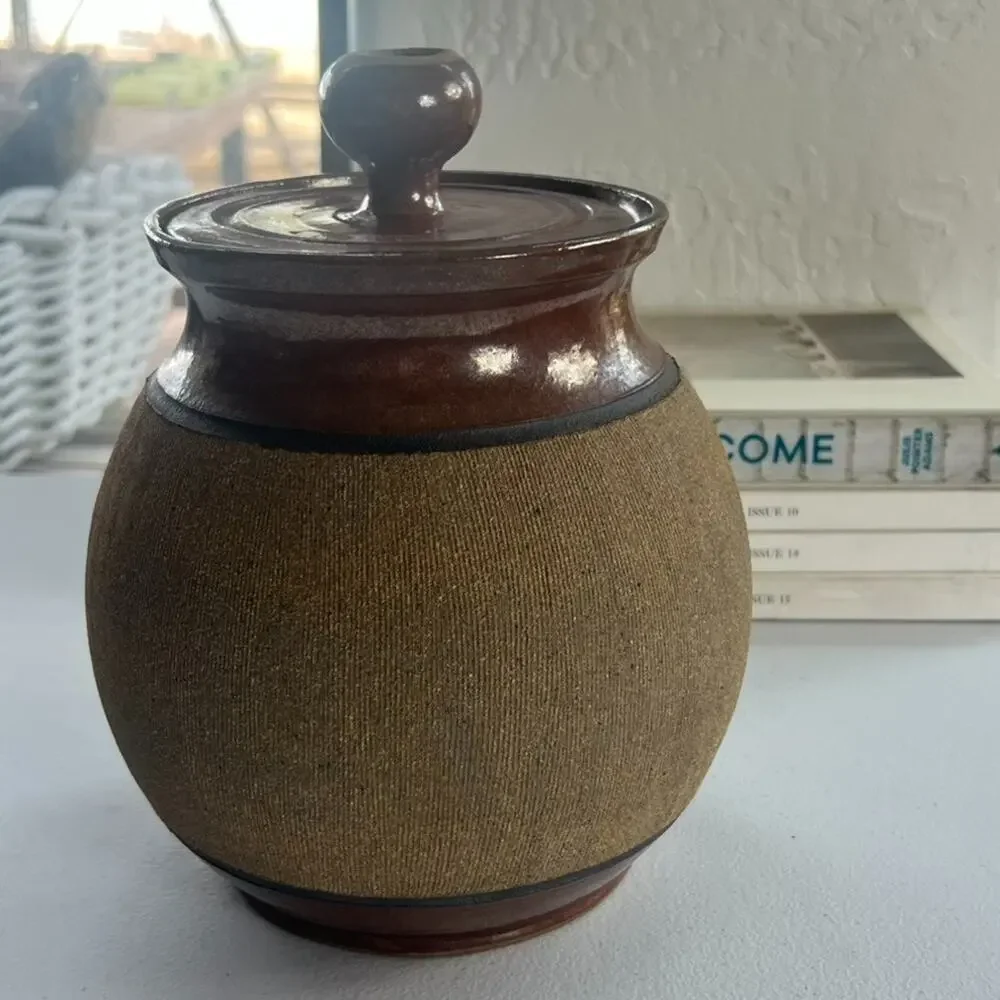Art Studio Pottery Handmade Stoneware Lidded Storage Jar Artist Signed Brown Vtg